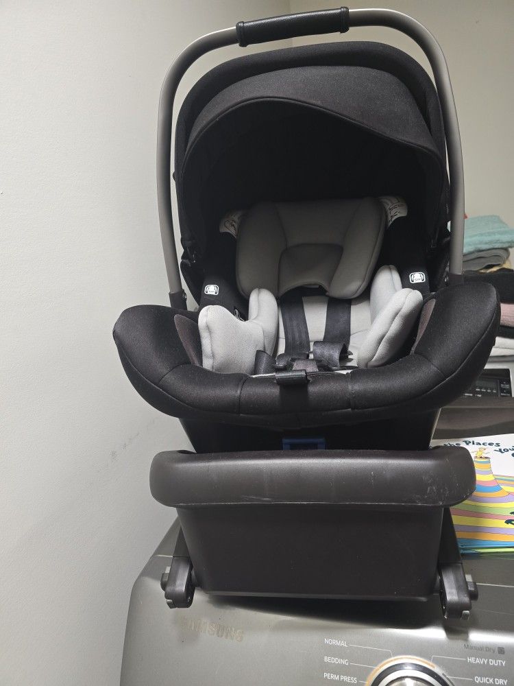 Nuna Car Seat. 200 Or Best Offer