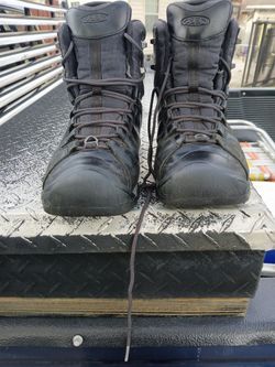 Shoe Keen Size 11.5