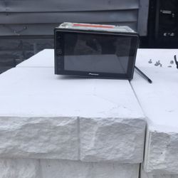 Pioneer Radio 