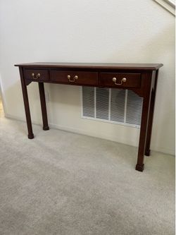 Bombay Company Hall Table  w/drawers