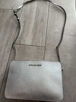 Michael Kors Women's Jet Set Large Safffiano Leather Crossbody Bag Silver