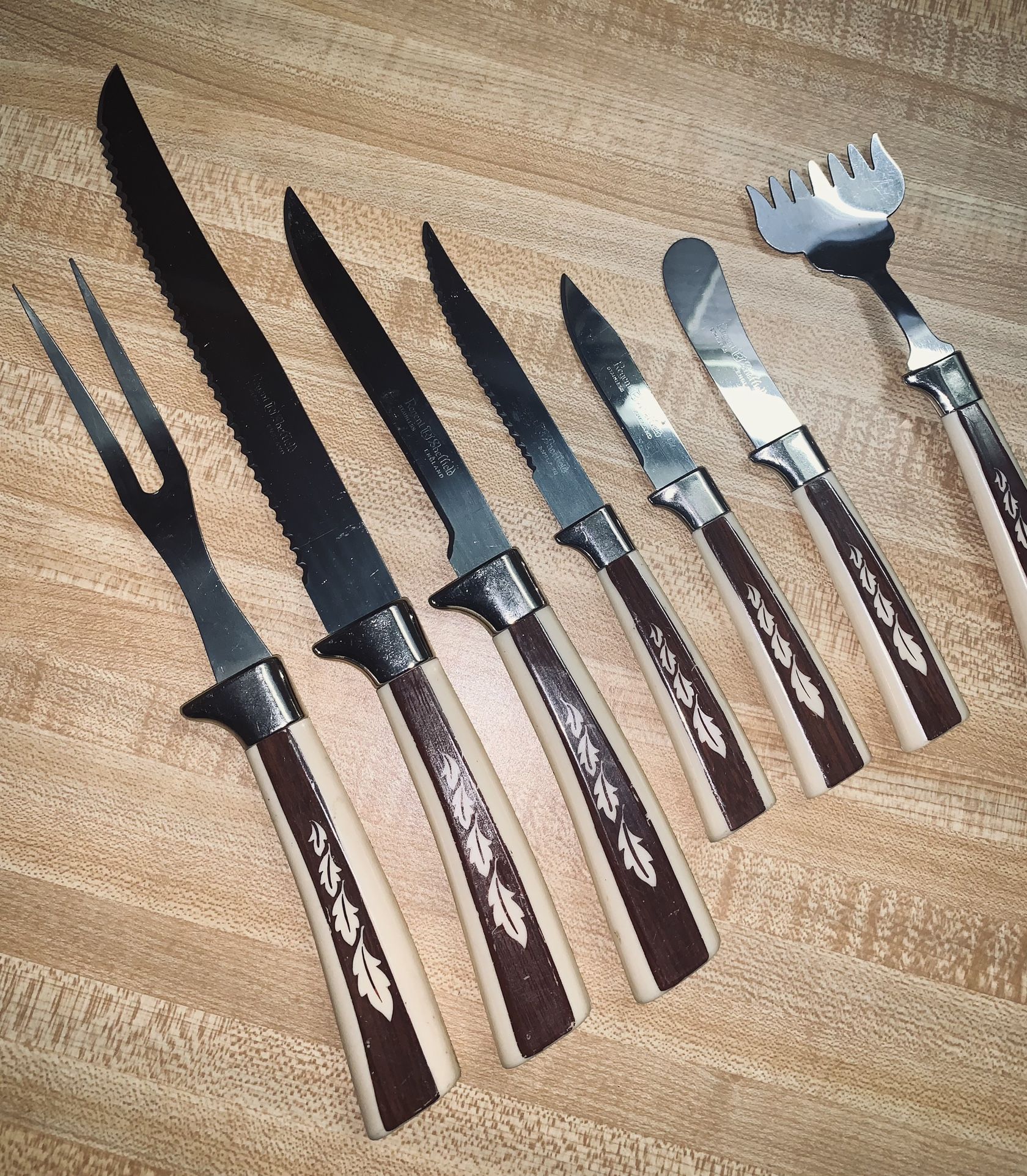 RARE MINT CONDITION UNUSED “ REGENT SHEFFIELD ENGLAND “ SERVING CUTLERY 7 PIECE - RECENTLY DISCOVERED! Perfect!