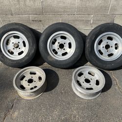 Five 13 inch slotted mag wheels from a classic ford. 4x108mm 