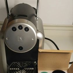 Nespresso Zenius Pro Espresso Machine (Like New)