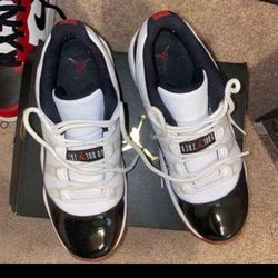 Jordan 11s Sz 10