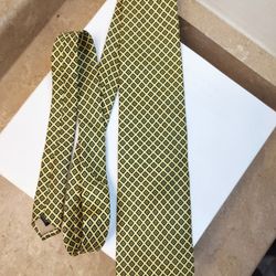 ANTICHE SETERIE FIORENTINE Luxury Silk Tie - Handcrafted in Florence, Italy - Geometric Jacquard - 3.7" Wide