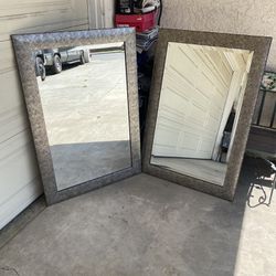 Desk mirrors