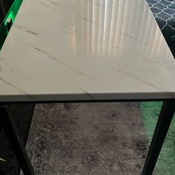 Dining table Includes 4 Chairs