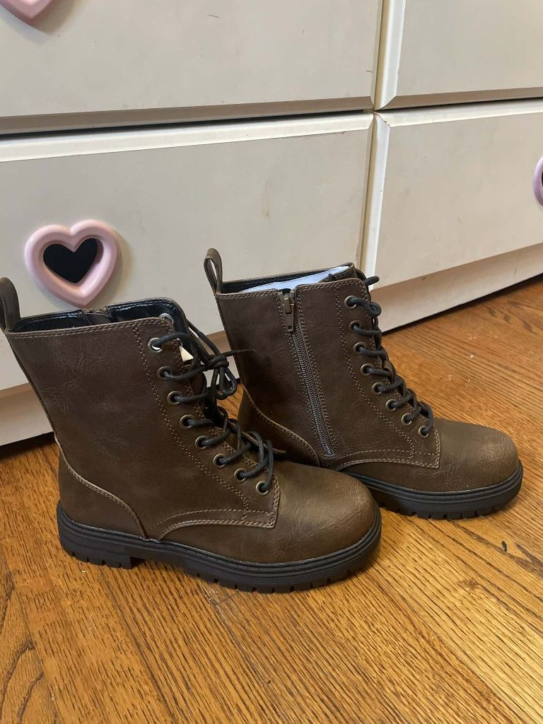 Brown Lace Up Boots