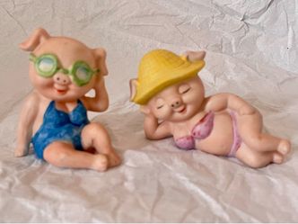 Vintage 1980s Enesco Bathing Beauties Beach Pig Figurines - Set of 2