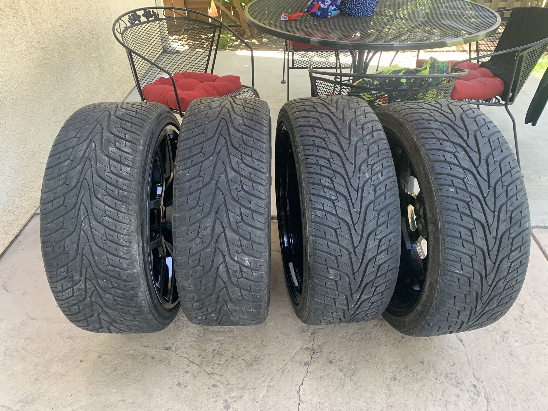 265/35/22 trade for 33x12.50r22 MT tires