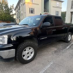 Cammed 2008 GMC 