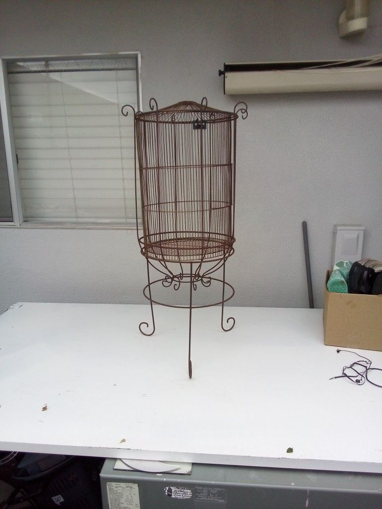 20$ Vintage Victorian Birdcage 