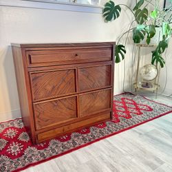Vintage Mid Century Modern Walnut Dresser by American of Martinsville