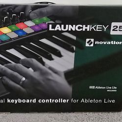 Novation Launchkey 25 "Offers Welcome"