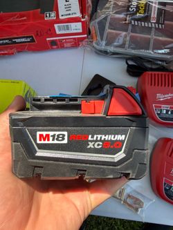 New Milwaukee M18 REDLITHIUM XC5.0 5.0Ah Battery (48-11-1850)