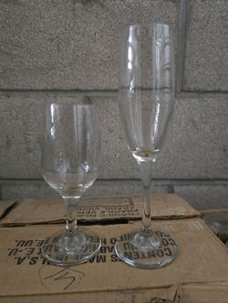 Clear Glass Stemware Set – Wine and Champagne Flute