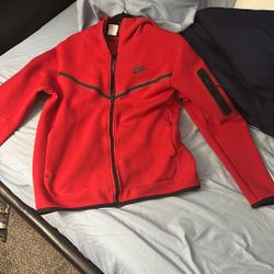 Red Nike Tech Top