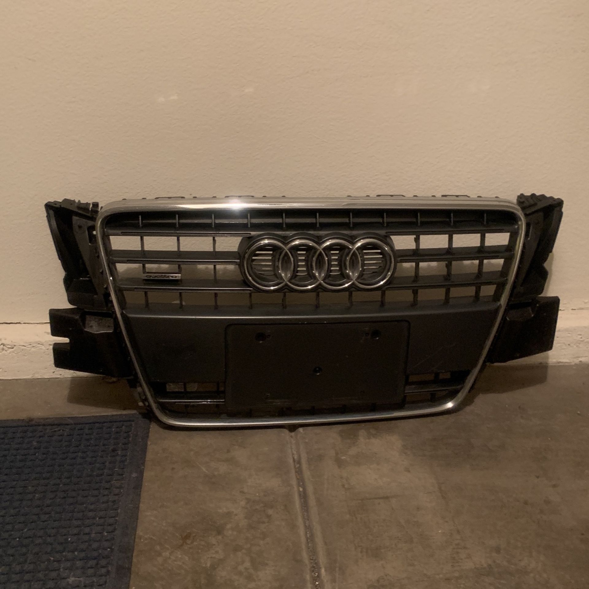 2010 Audi A5 Front Grill