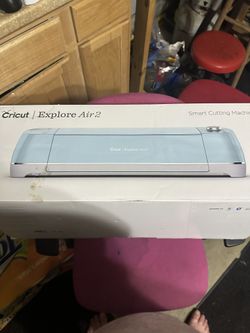 Cricut Explore Vinyls Cutter 