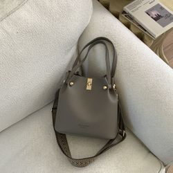 Vintage Bucket Bag, Fashionable Tote Shoulder Crossbody Purse, Minimalist Casual Handbag, Versatile Everyday Satchel