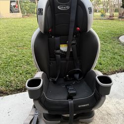 Graco Extend2Fit 3-1 Car Seat