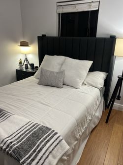 Queen Bed