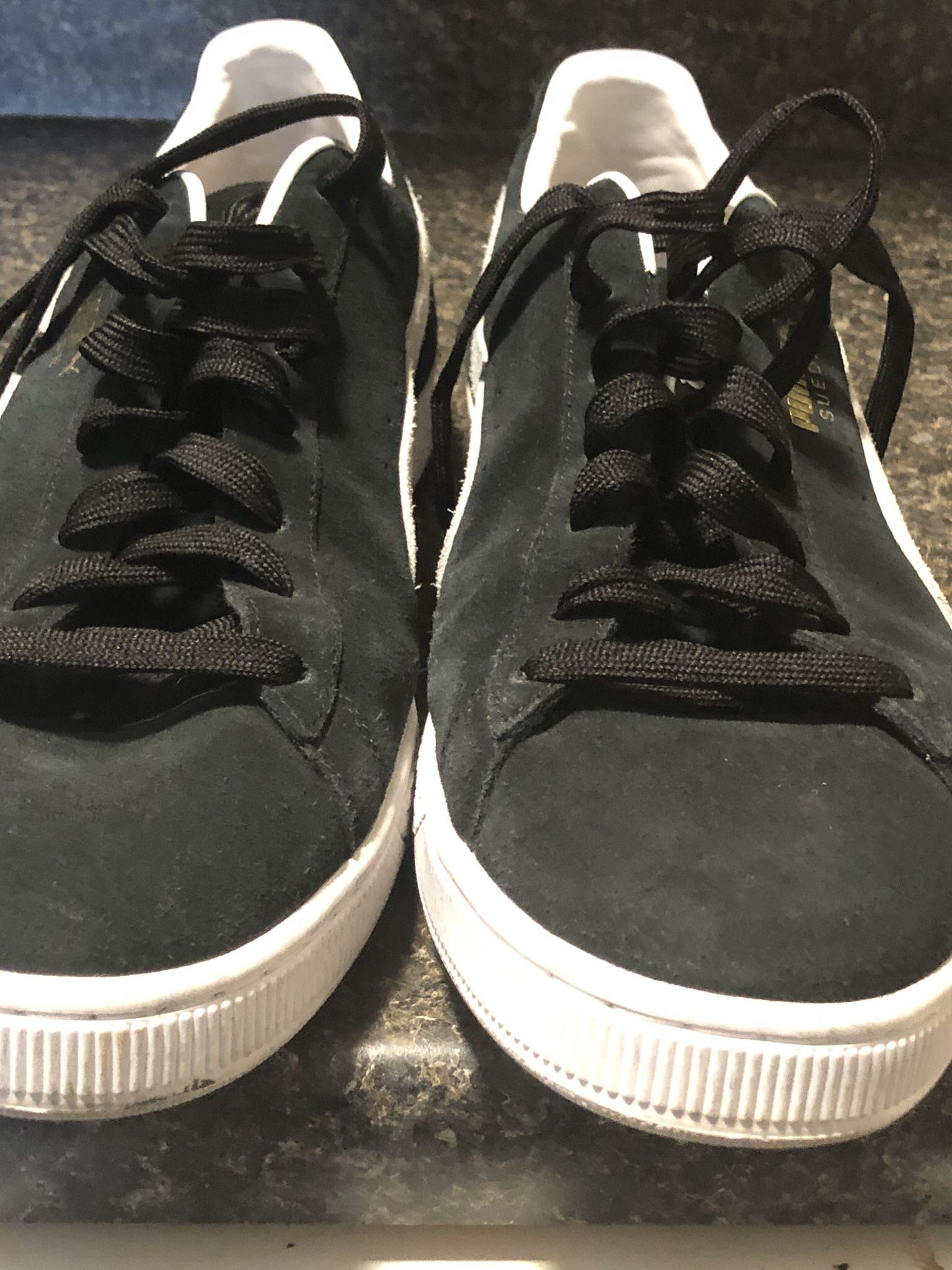 Puma Sneakers