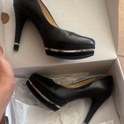 Hi Heels Sizes 8.5 M