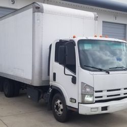 2011 Isuzu NPR hd