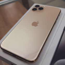 Gold iPhone 12 Pro Max 