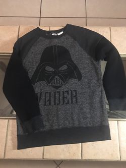 Boys M Darth Vader sweater