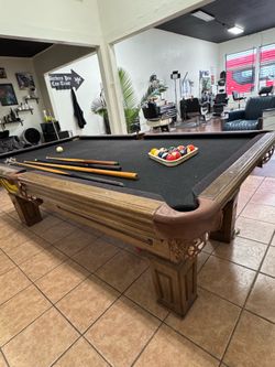 Pool table