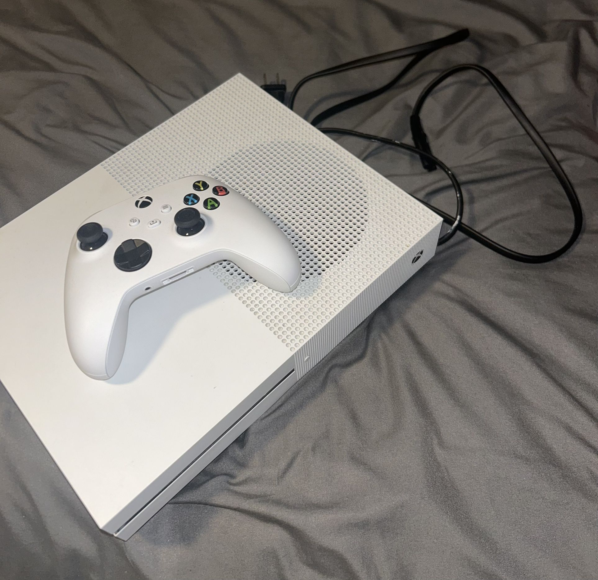 Xbox One S