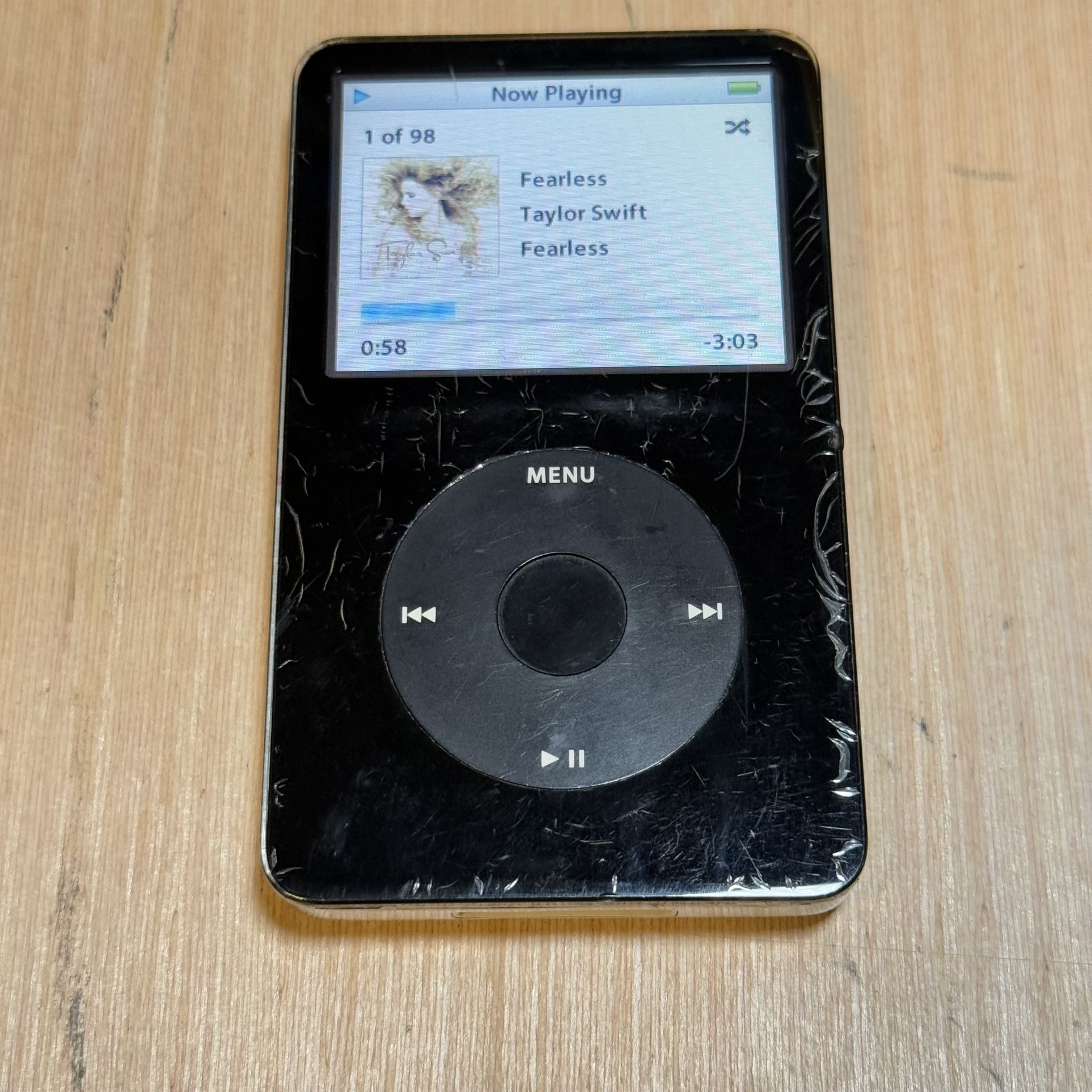 iPod Model:A1136 5thGen 60GB Blk Tested Good w/8392 Songs Good Battery Read Info