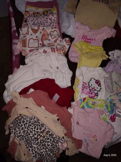 Babygirl clothes 0-3 months