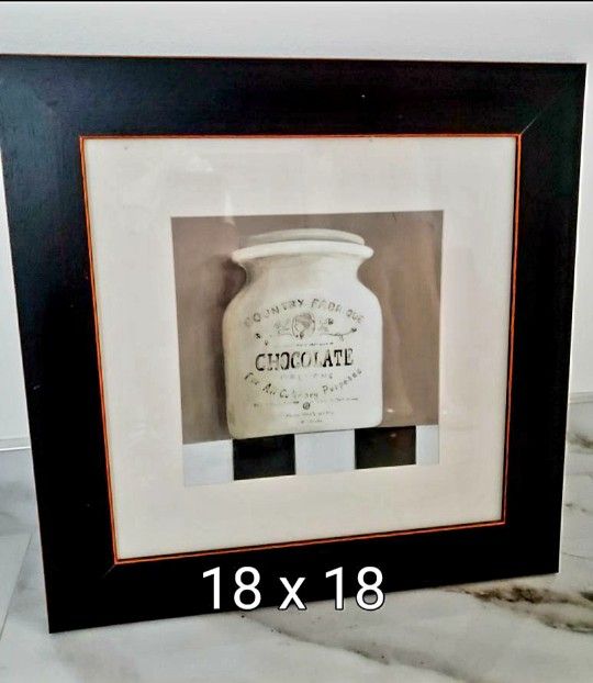 Wall Picture Frames Under Glass