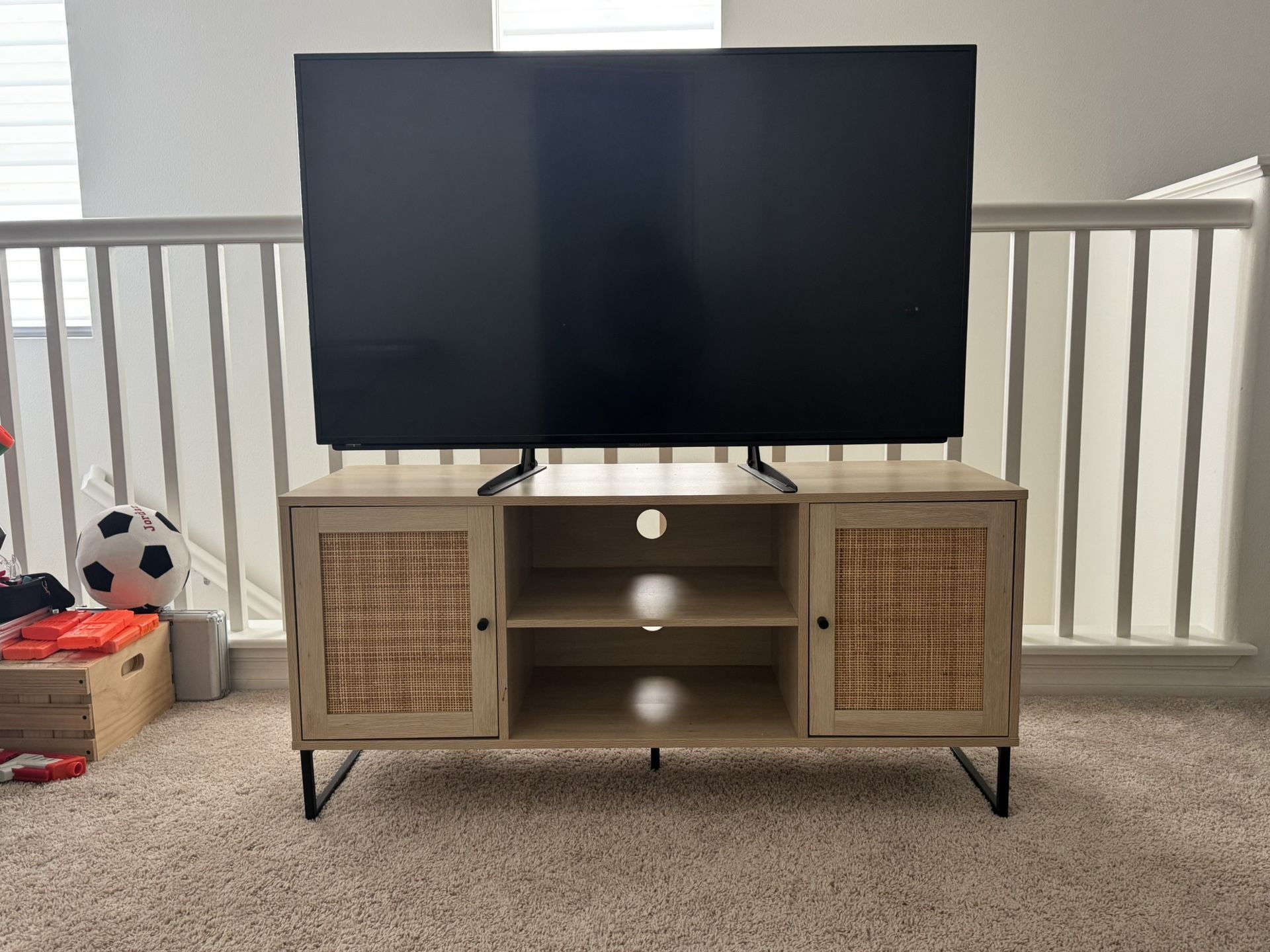 50” TV sharp