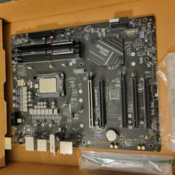 🔥 High-End Intel Gaming Combo – i7-13700F + B760 + 32GB DDR5 6000MHz 🔥