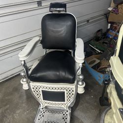 Barber Chair 
