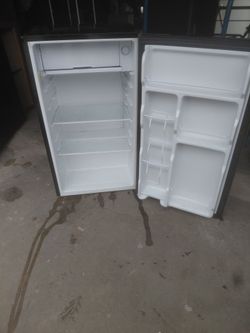 Small refrigerator