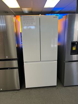 Samsung white french Door refrigerator