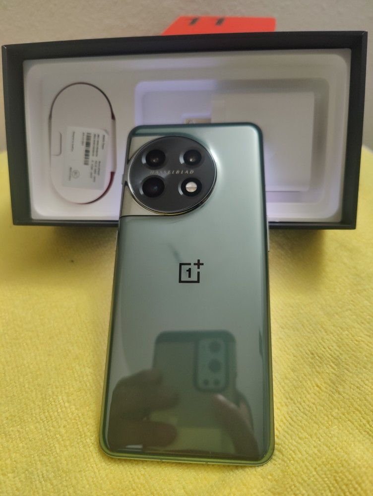 OnePlus 11 5G Dual SIM Card 256gbs 16 Ram Unlocked To Any Sim Card