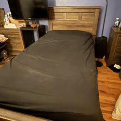 Twin Captain Bed & Mattress