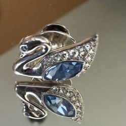 Vintage Swarovski Crystal Swan Tie Tac Pin