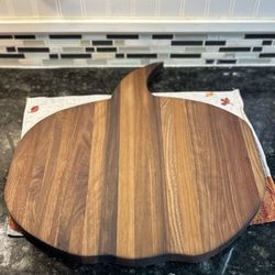 Pumpkin Cutting Board/charcuterie