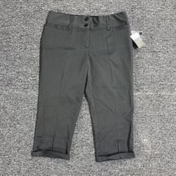 Maurices Dressy Capris Sits at the Hip - Gray