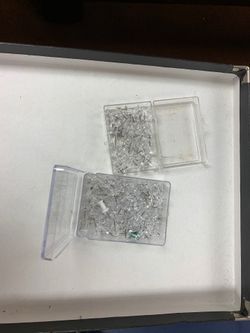 Thumb tacks