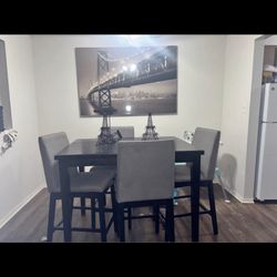 Dinner Table 
