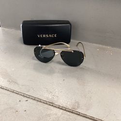 Versace Model 2231 Women’s Fashion Sunglasses 